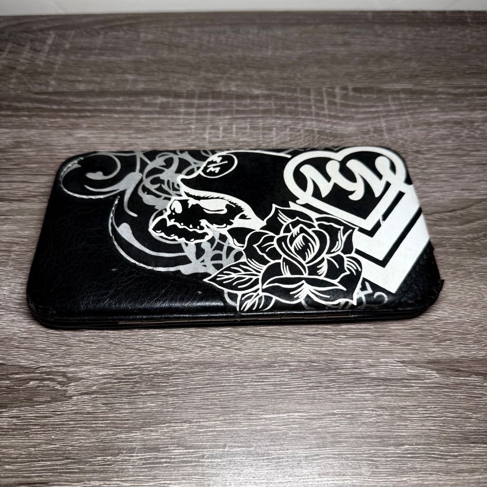 Y2K VTG Metal Mulisha Wallet Skull Heart Graphic Black White